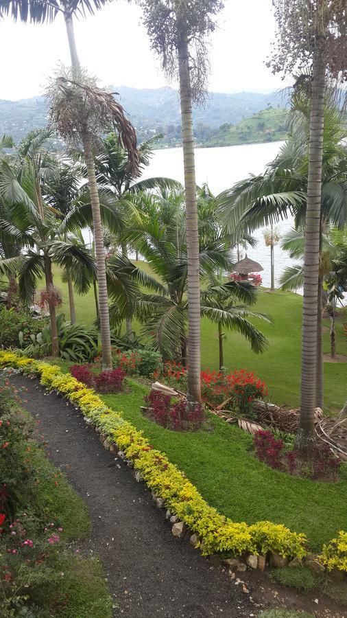 The Palm Beach Resort Gisenyi Exteriör bild